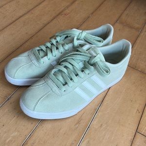 Adidas Gazelle mint sneakers